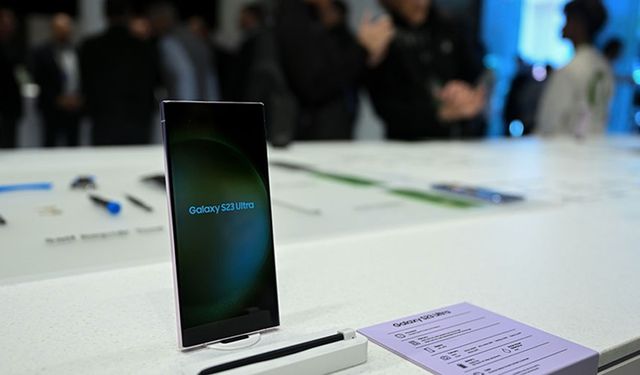 Küresel akıllı telefon satışları çıkışta: Samsung ve Apple öncülüğünde yüzde 6,5 arttı