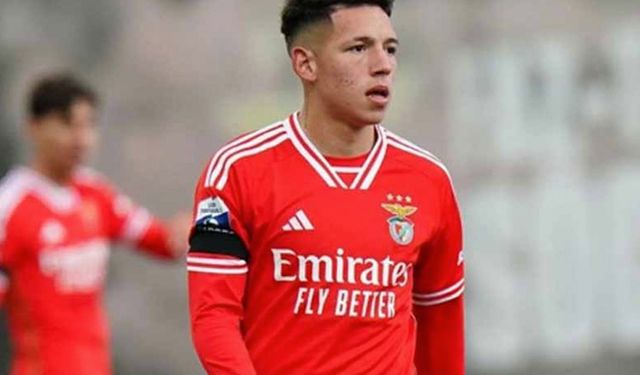 Benfica Gianluca Prestianni'yi tutacak