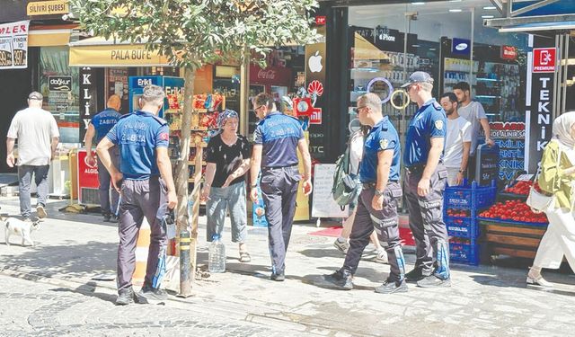 Arnavutköy Belediye Başkanı Mustafa Candaroğlu'ndan derneklere müjde