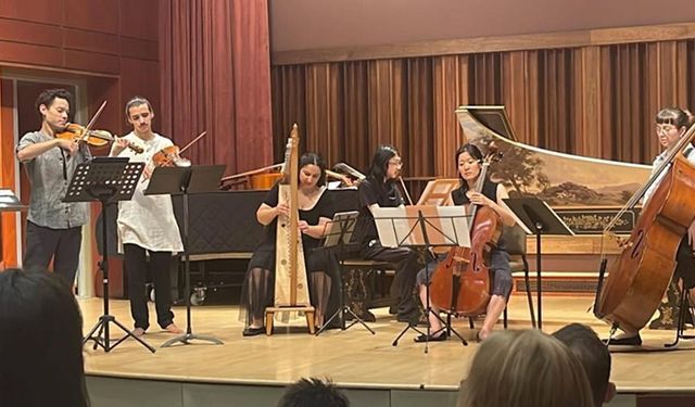 Arp sanatçısı Zeynep Öykü "Amherst Early Music" festivalinde sahne aldı