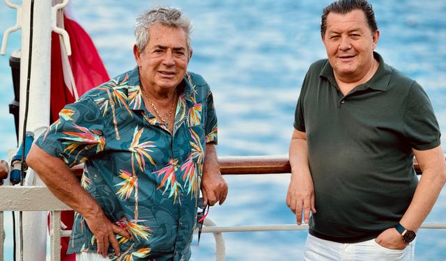 Salih Güney'in 'cruise' keyfi: Ünlü iş adamı ile tatilin keyfini çıkardı!