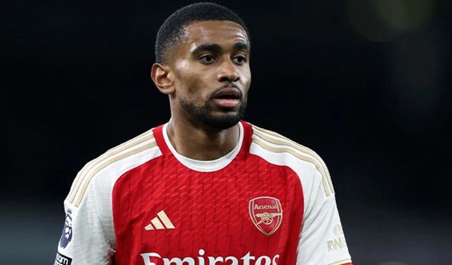 Leicester Reiss Nelson için bastırıyor