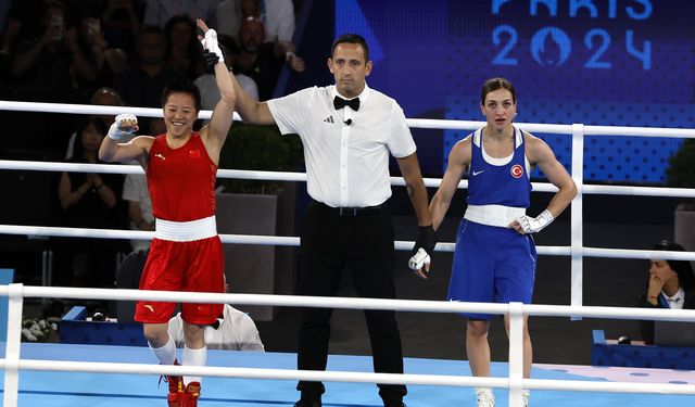 Buse Naz Çakıroğlu gümüş madalya kazandı