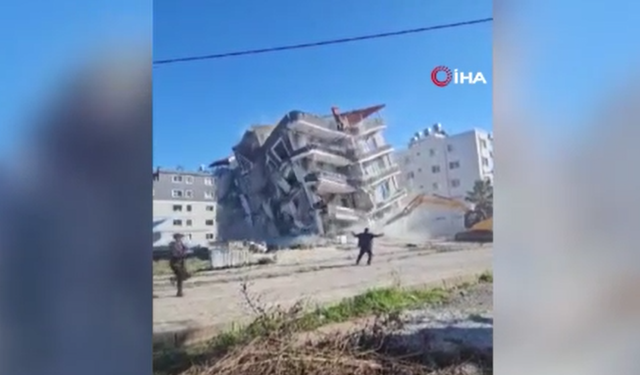 Hatay'da garip anlar! Önce izlediler, sonra kaçtılar