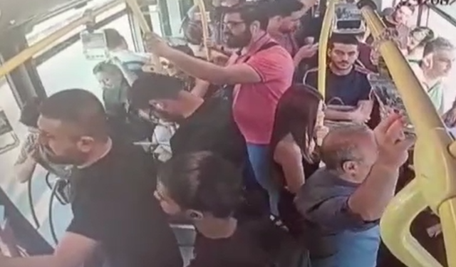 Sefaköy'de metrobüs kazasının korkunç görüntüsü ortaya çıktı