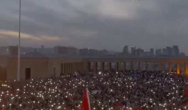 Anıtkabir'de tüyleri diken diken eden görüntü