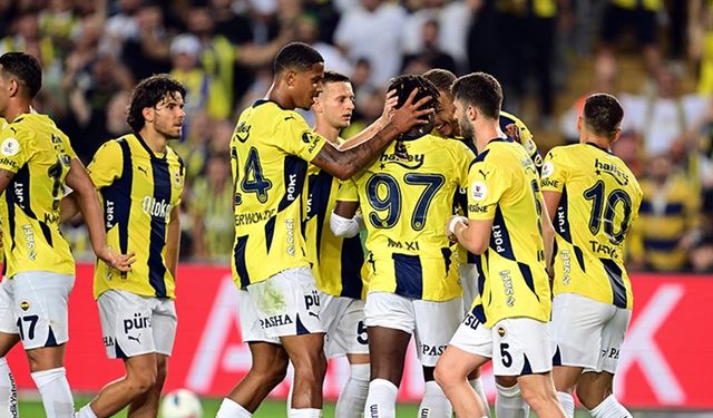 Fenerbahçe, UEFA Şampiyonlar Ligi'nde play-off turu için sahaya çıkacak