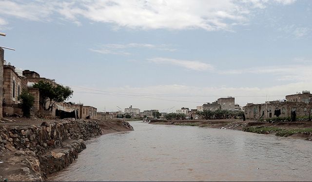 Büyük felaket: Sel nedeniyle yerinden olan ailelerin sayısı 12 bini geçti