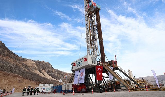 Türkiye, petrol ve doğal gaz üretiminde rekora imza attı