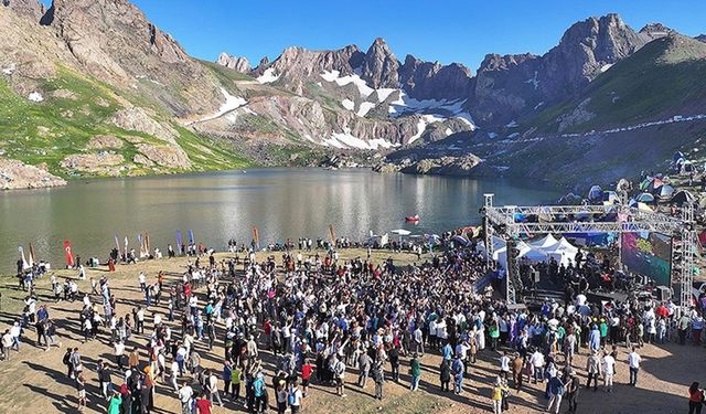 Hakkari'de düzenlenen "6. Cilo Festvali" sona erdi