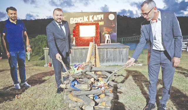 Arnavutköy'de gençlik kampı