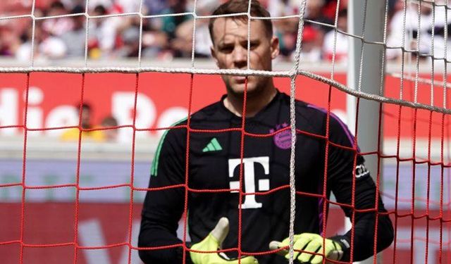 Manuel Neuer Bayern'den ayrılmayacak