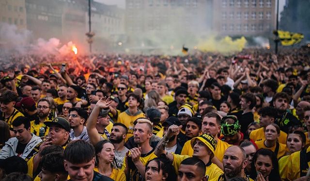 Borussia Dortmund taraftarları, silah üreticisi şirketle anlaşmayı protesto edecek