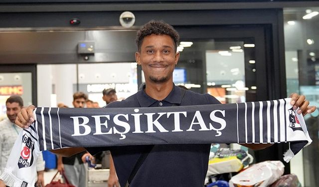 Beşiktaş'ın transfer gündeminde bulunan Felix Uduokhai İstanbul'a geldi