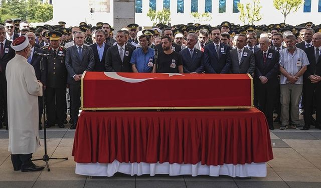 Şehit Piyade Uzman Çavuş Muhammed Emin Önk son yolculuğuna uğurlandı