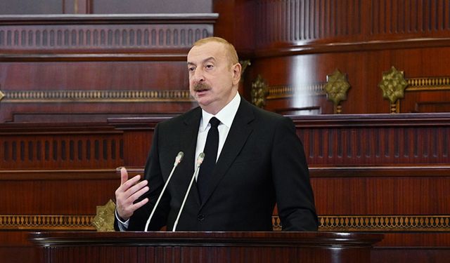 Azerbaycan Cumhurbaşkanı Aliyev, Ermenistan'ı silahlandıran ülkeleri uyardı