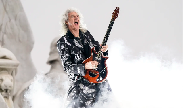 Queen'in gitaristi Brian May felç geçirdi!