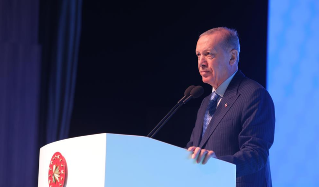 Cumhurbaşkanı Erdoğan'dan kılıç açıklaması: Kime çekiyorsunuz?