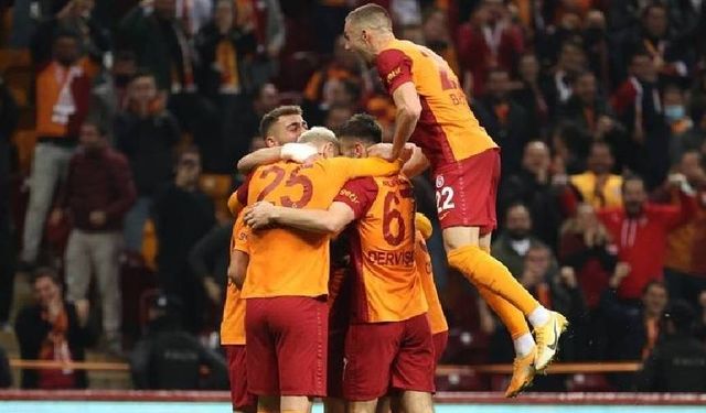 Galatasaray'ın UEFA Avrupa Ligi kadrosu belli oldu