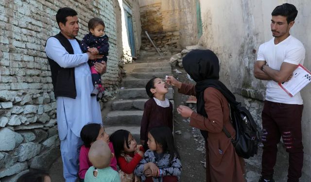 Çocuk felci aşıları askıya alındı: Durum kritik