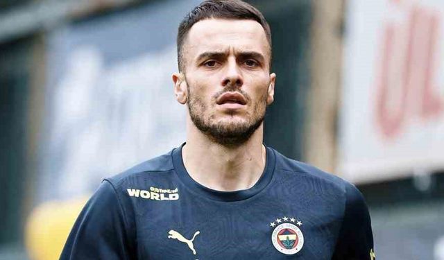 Fenerbahçe’de Kostic ilk antrenmanına çıktı