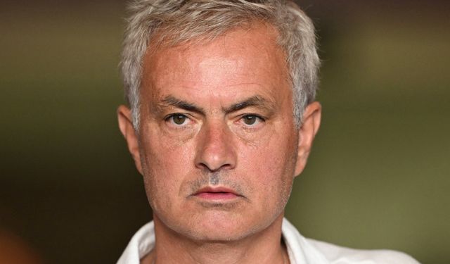 Jose Mourinho'dan geceye damga vuran hareket