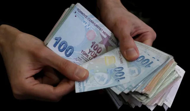 Araba parasını bankaya koyan yaşadı! Aylık 43 bin lira kazanacaklar