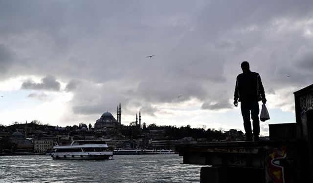 İstanbul'da yarın akşamdan itibaren hava sıcaklıkları 4 ila 8 derece düşecek