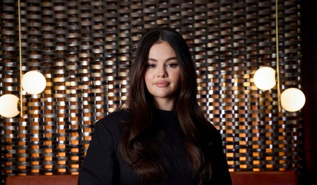 Resmi: Selena Gomez artık dolar milyarderi