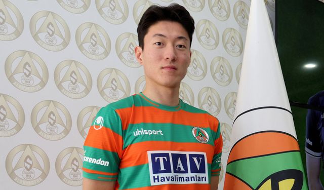 Alanyaspor, Ui-Jo Hwang'ı kadrosuna kattı