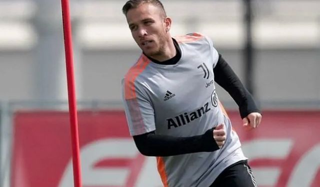 Arthur Melo Juventus'ta kalmak istemiyor