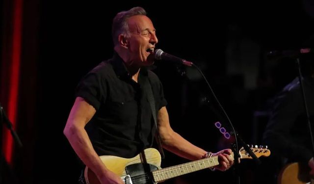 Bruce Springsteen: Ben milyarder değilim