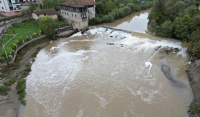 Bartın Irmağı'nın bir bölümünde suyun köpürmesiyle ilgili inceleme başlatıldı