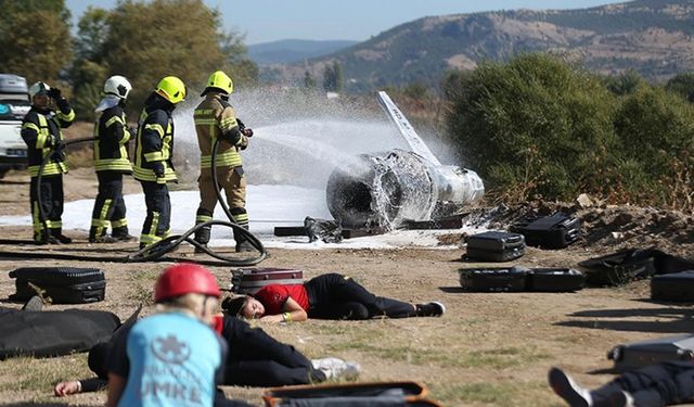 Çanakkale'de uçak kazası senaryosuyla geniş katılımlı tatbikat yapıldı