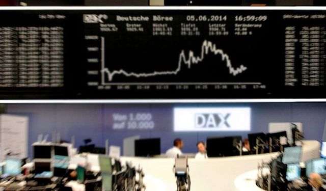 Alman borsasında DAX Endeksi tarihi rekor kırdı