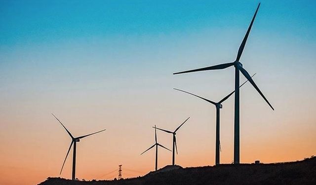 Türkiye, yenilenebilir enerji 2035 yol haritasında rüzgar ve güneş hedefini 37 bin megavat artırdı