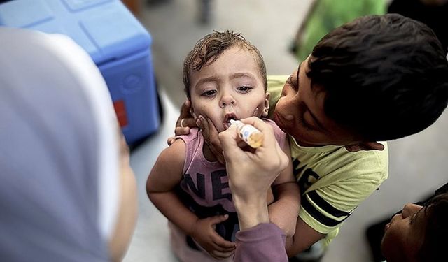 Gazze'deki Sağlık Bakanlığı: İsrail, Gazze'nin kuzeyinde çocuk felci aşısını engelliyor