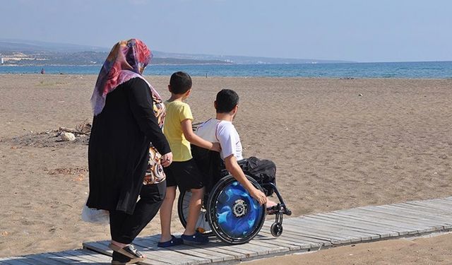 Didim'de "engelleri" aşan kamp