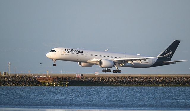 Lufthansa, Tel Aviv'e uçuş iptallerini 25 Kasım'a kadar uzattı