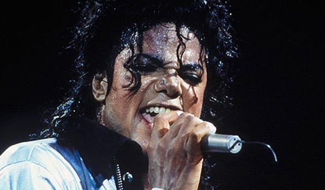 Michael Jackson hiçbir kadınla birlikte olmamış!