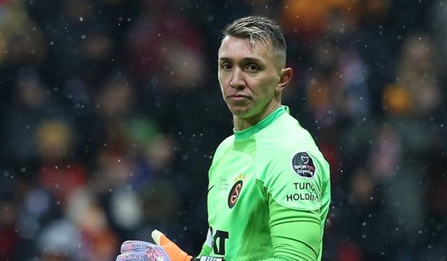 Muslera sezon sonunda ülkesine dönecek