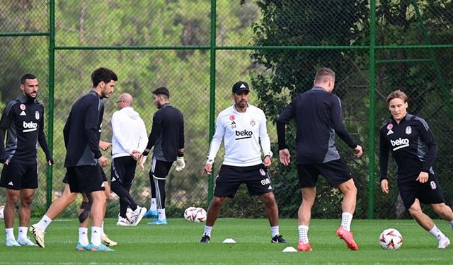 Beşiktaş, milli arada hazırlıklarını sürdürdü