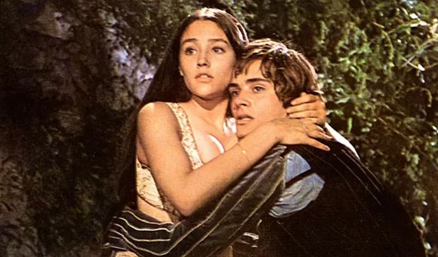 Romeo ve Juliet dava açtı: Bizi reşit değilken soydular!