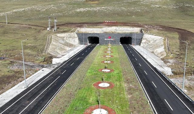 Aşık Şenlik Tüneli ve Çıldır-Aktaş Bağlantı Yolu yarın açılıyor