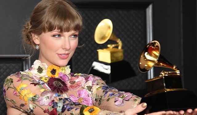 Taylor Swift 2.1 milyon dinleyici kaybetti!