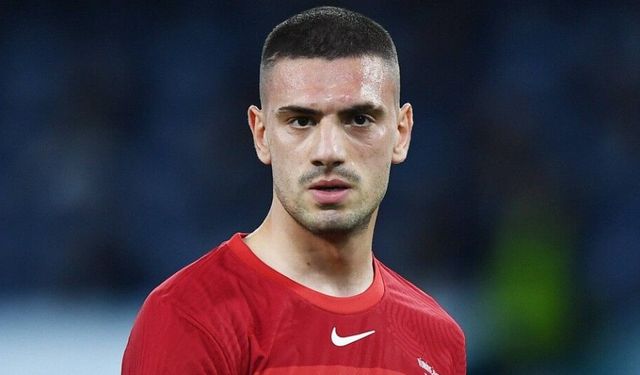 Fenerbahçe formasını yere attı! Merih Demiral'ın dönüşünü bitiren olay