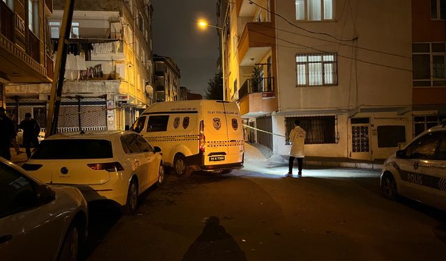 Bağcılar’da polise taşlı, molotoflu saldırı