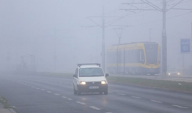 Bosna Hersek'te hava kirliliği nedeniyle görüş mesafesi azaldı