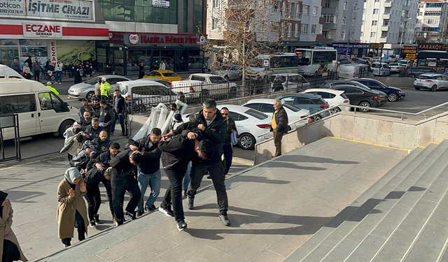 Polis kılığına girdiler: Milyonlarca lira vurgun yaptılar