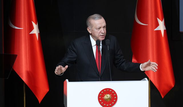 Cumhurbaşkanı Erdoğan'dan Atatürk mesajı: 10 yıl daha ömrü olsaydı..